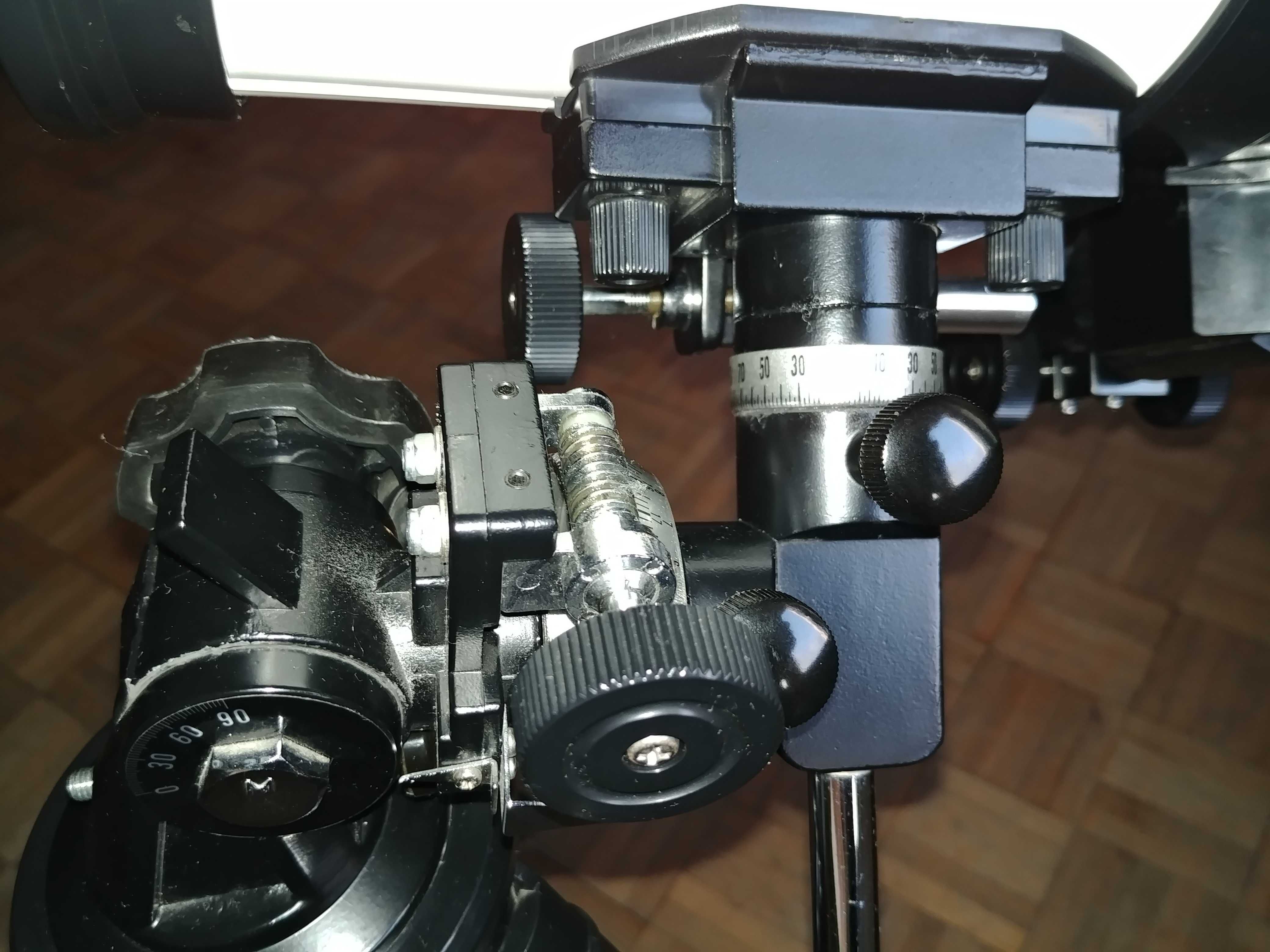 Japoński Astronomiczny Teleskop SKYMASTER z 1999 roku