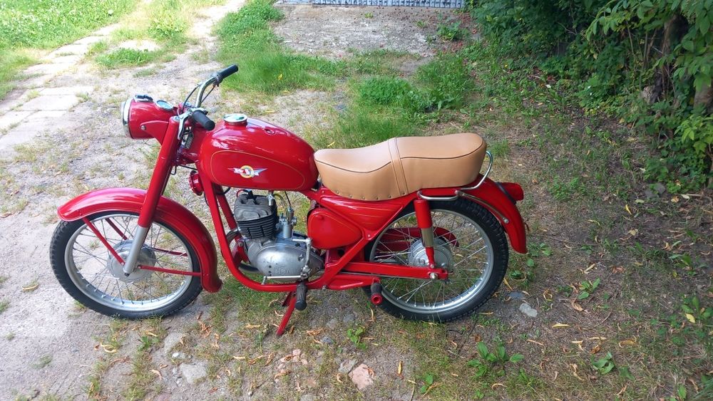 Wsk 125 Z2. Ładna Rzadki Model Z2.