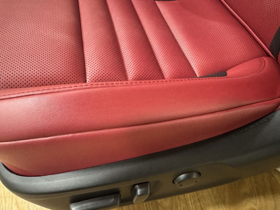 Сидіння Lexus RX FSport 2016-2022