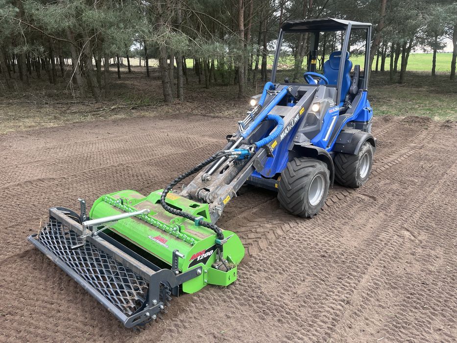 Usługi ładowarka gleboryzarka separacyjna równanie prace ziemne avant