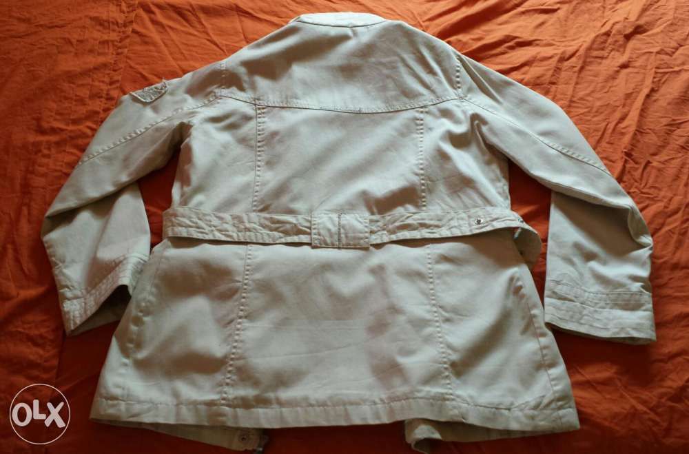 Parka de meia estação