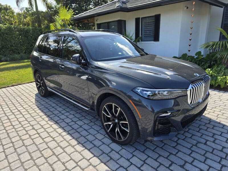 2022 BMW X7  3.0