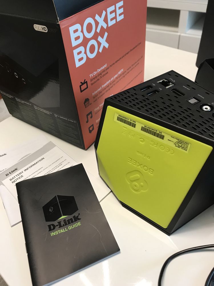 D-Link - Boxee Box - Media Center