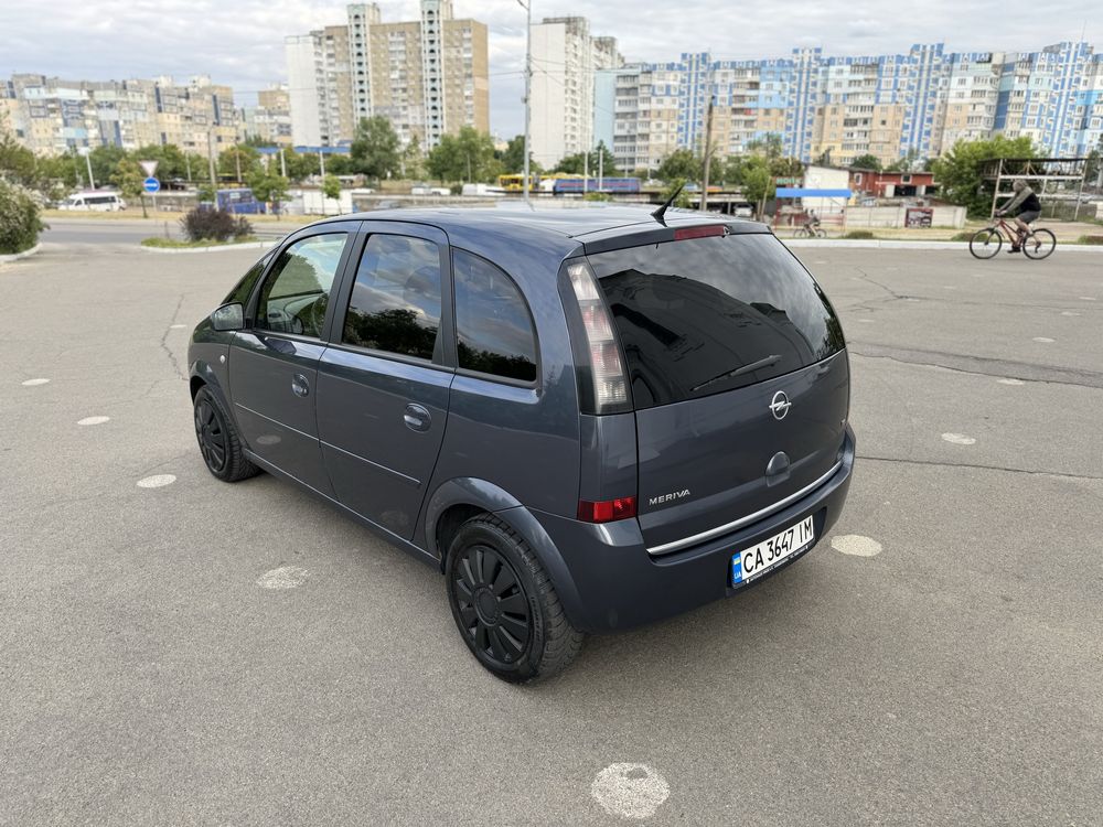 Opel Meriva 1.8 Газ/бензин