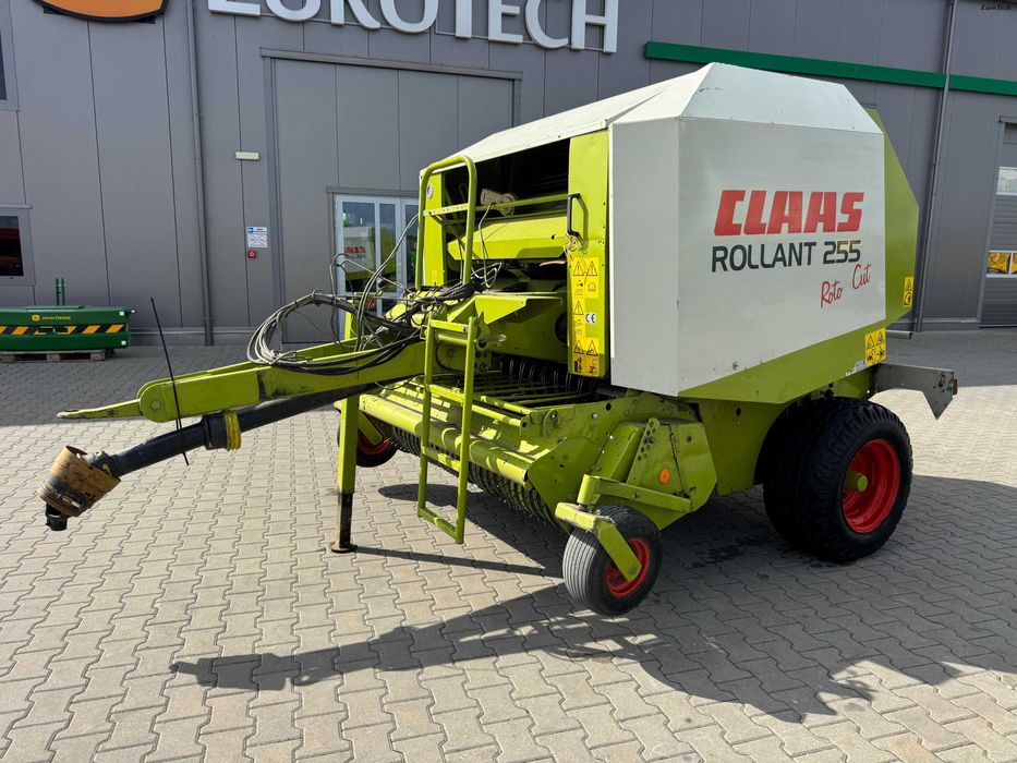 Prasa do bel CLAAS Rollant 255 RC Roto Cut