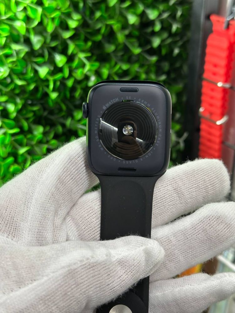 Apple Watch SE2 44mm Midnight New Магазин, Гарантія, Вибір