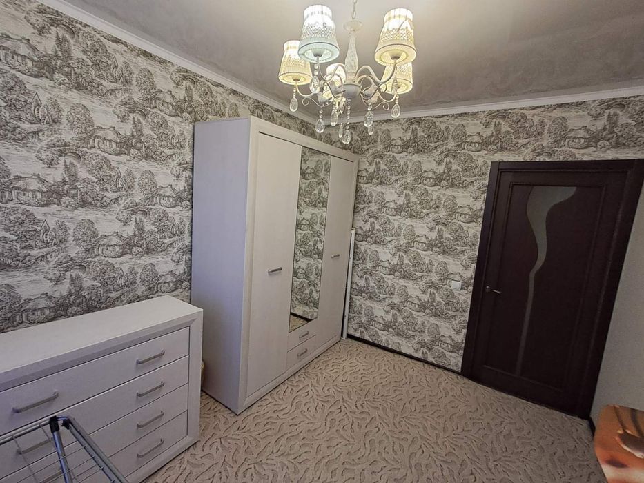 3 Евро квартира на Лазурном ул.Быкова 23