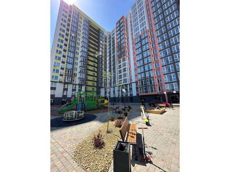 В продаже квартира-студия  в новом доме ЖК Акварель 8 (Таирова).