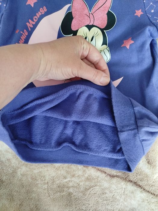 Продам кофту на дівчинку