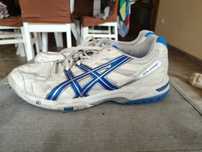 Buty Asics rozmiar 44