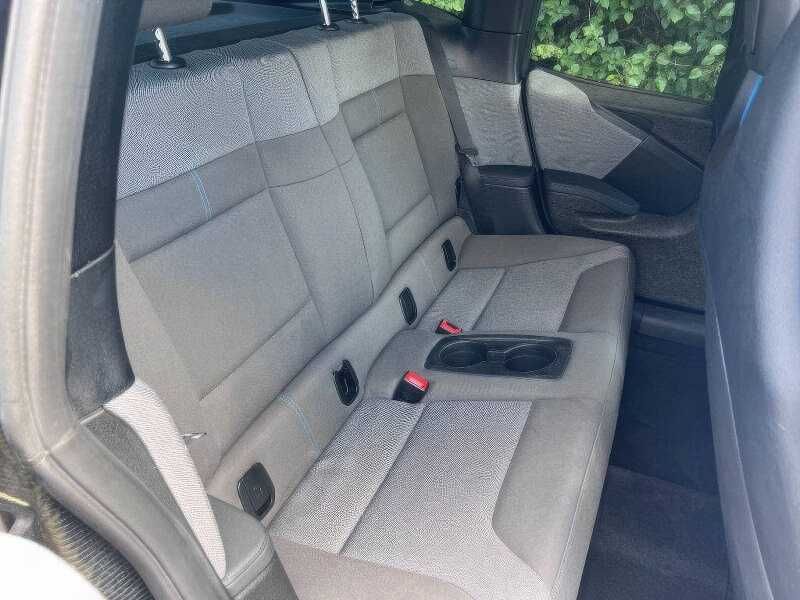 2019    BMW   i3