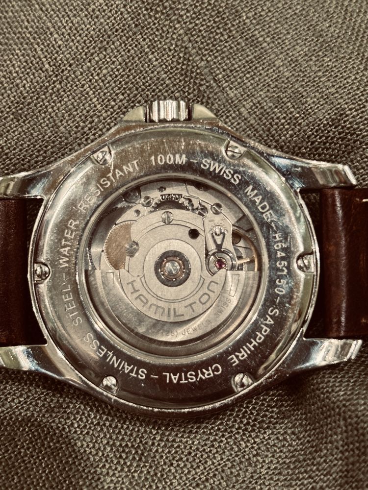 Hamilton Khaki Navy H64515133. Срочно