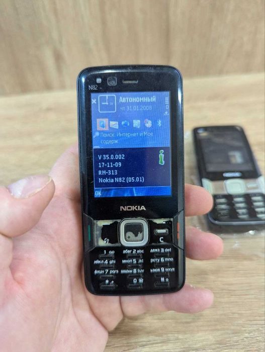 Nokia N82 Nokia N79 та корпуси до них