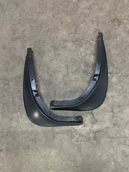 Продам  оригинальни бризговики Шкода октавия А-5 2005-2012г.