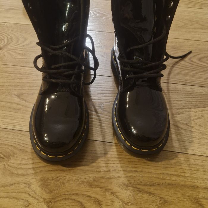 Martensy lakierowane