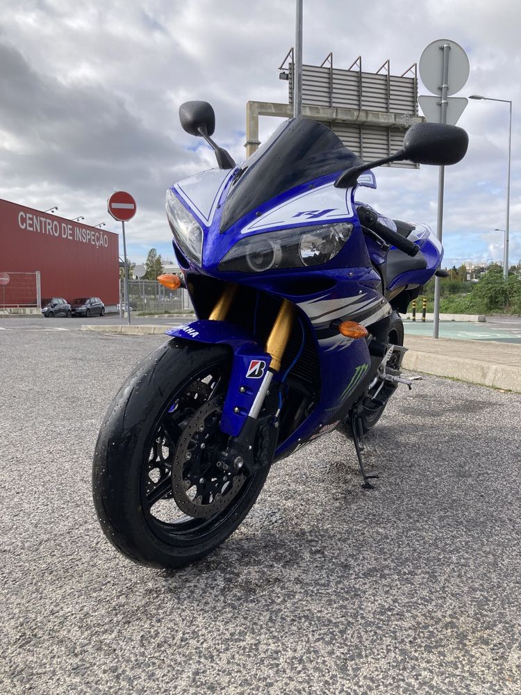 Yamaha R1 de 2004