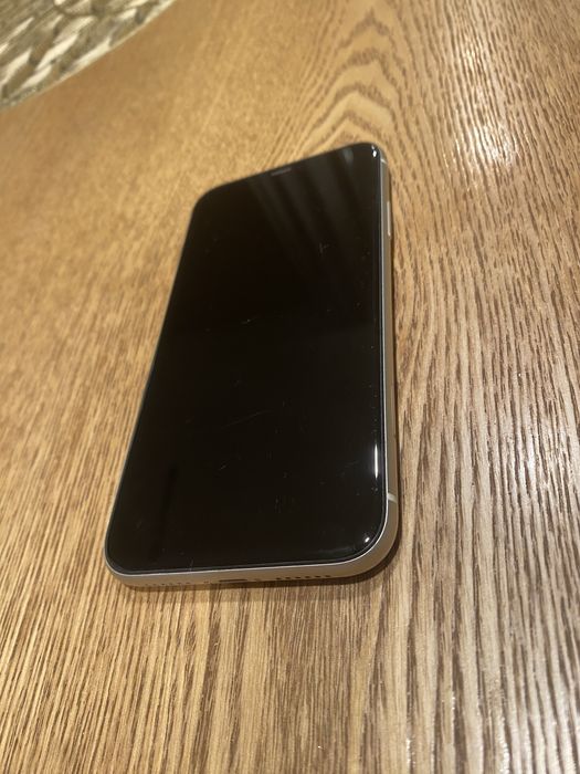 Iphone 11 biały 64GB