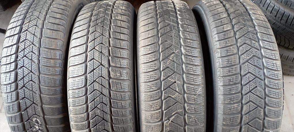 Opony 4szt 215/65/17 99H Pirelli Sotto Zero 3 MO/ Scorpion Winter