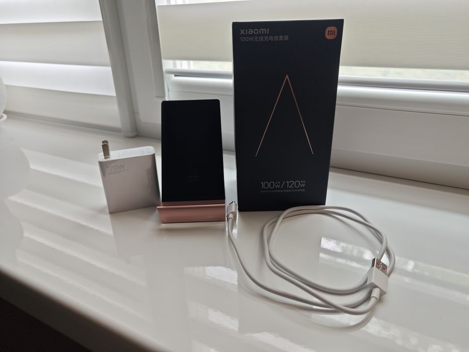 Бездротовий зарядний пристрій Xiaomi MDY-13-EL 100W