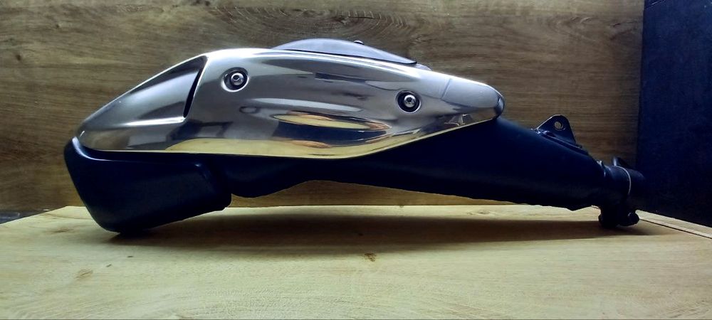 Продам ОРИГІНАЛЬНИЙ глушник для Honda Transalp 700