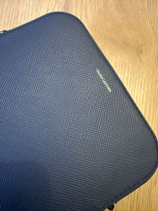 Michael Kors - Mala Tiracolo em Pele