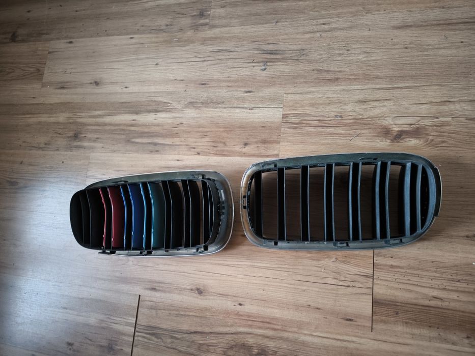 Emblemat napis xDrive 40 BMW X6 atrapy nerki oryginalne