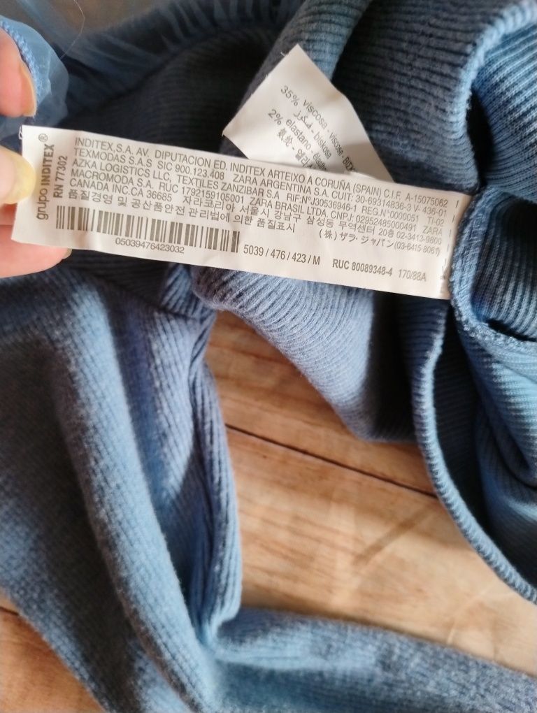 Krótki prążkowany sweterek Zara rozmiar M