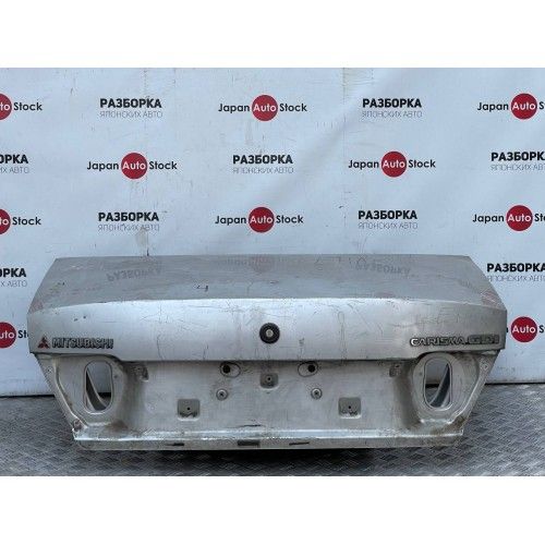 Крышка багажника Mitsubishi Carisma седан, год 1996-1999