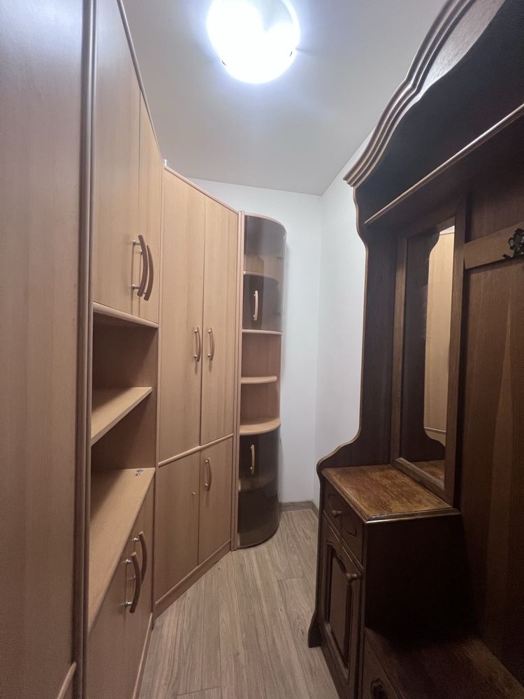 Продам трикімнатну квартиру