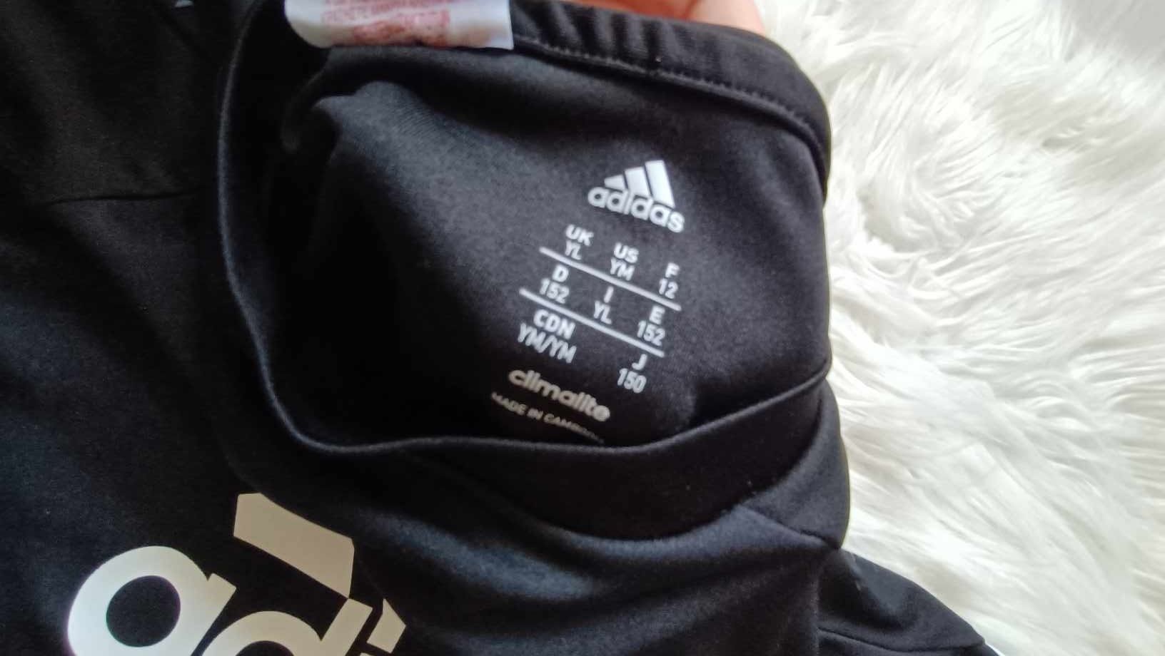Jak nowa koszulka sportowa Adidas rozm 152