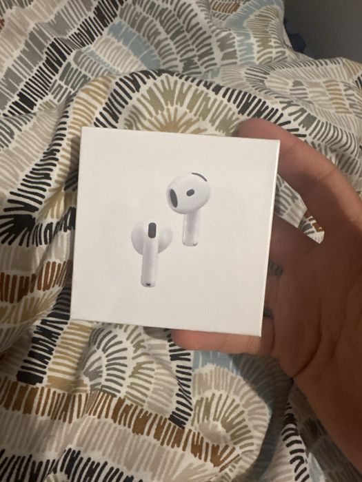 Sluchawku airpods 4 anc