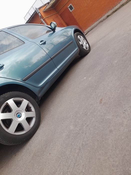 продам машину 2600