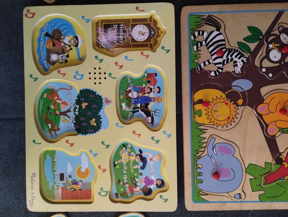 Trzy drewniane układanki edukacyjne grająca piosenki na baterie