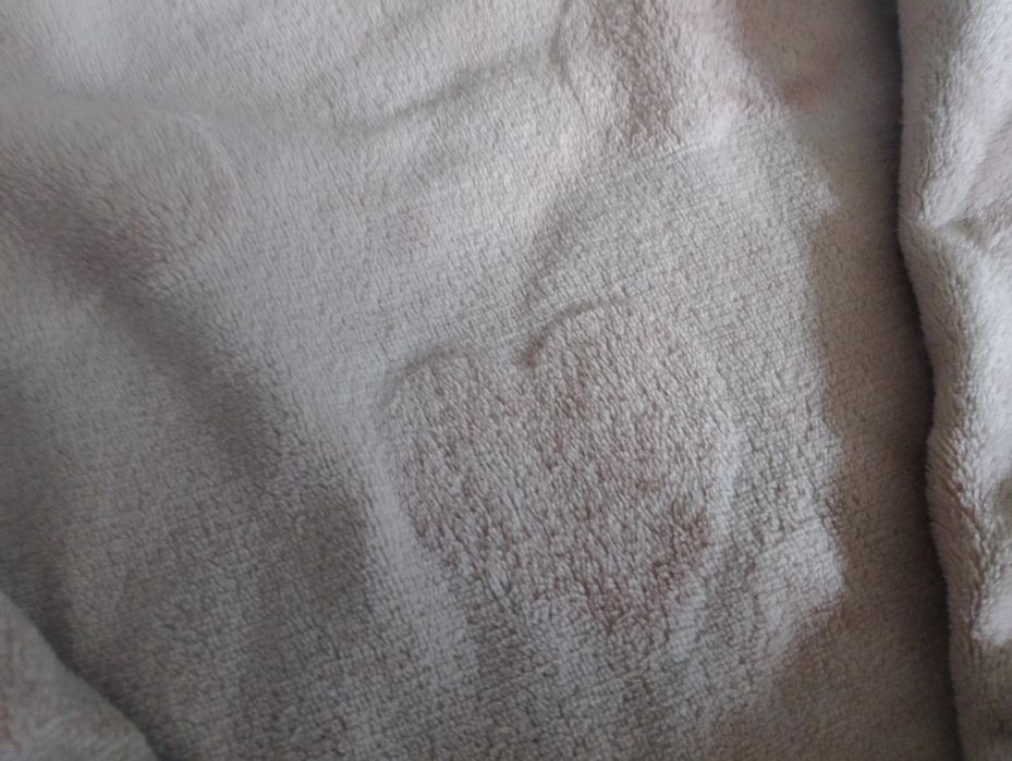 Sweter w serduszka i kółka