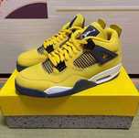 Jordan 4 rétro Lightning.46