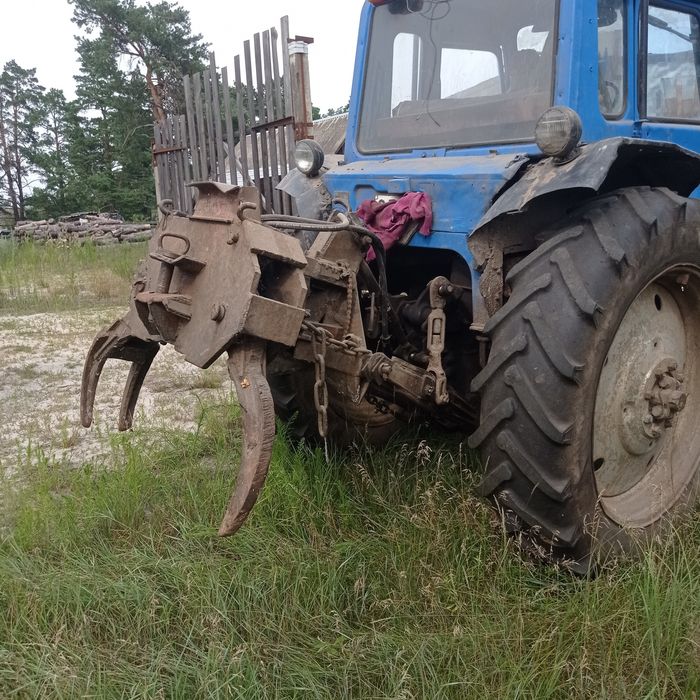 Трактор МТЗ 80 колісний