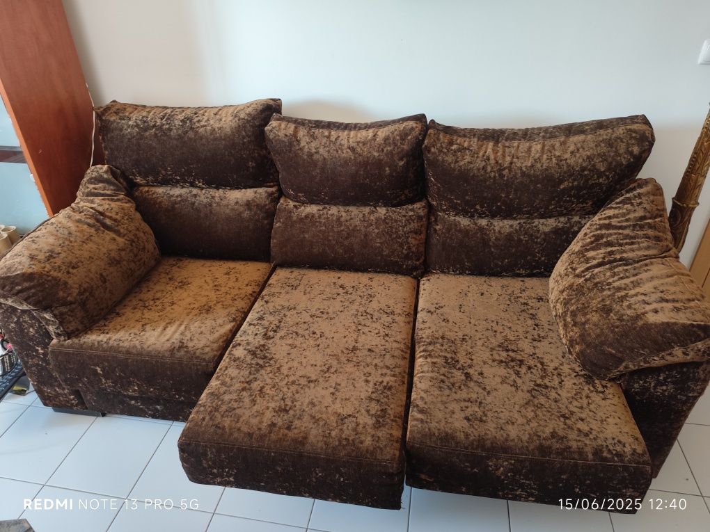Sofá cama 3 lugares com chaise Long