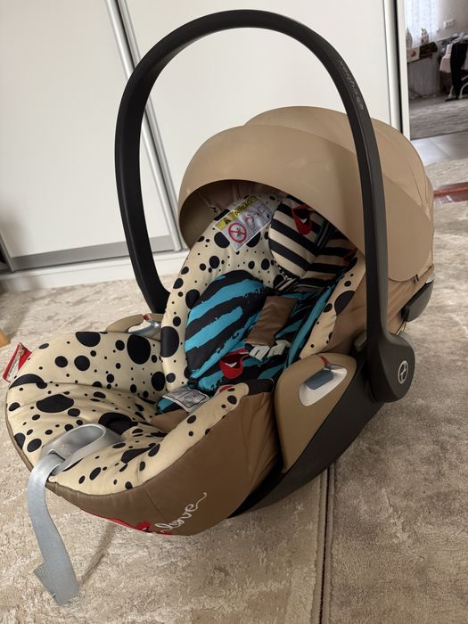 Автокрісло Cybex