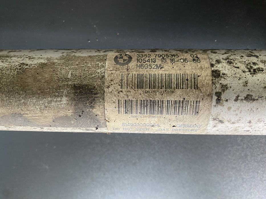 Задні Амортизатори BMW E60 Седан Стойки Взборі Пружини БМВ Е60