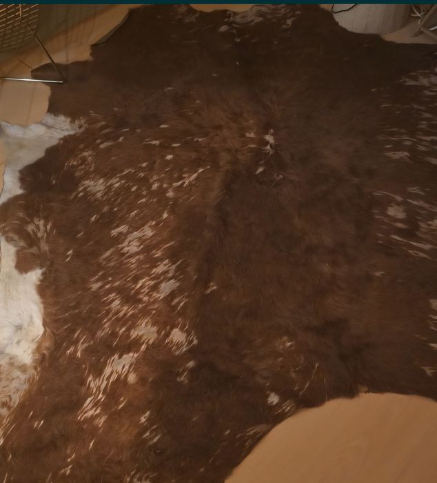 Carpete pele de vaca seminova