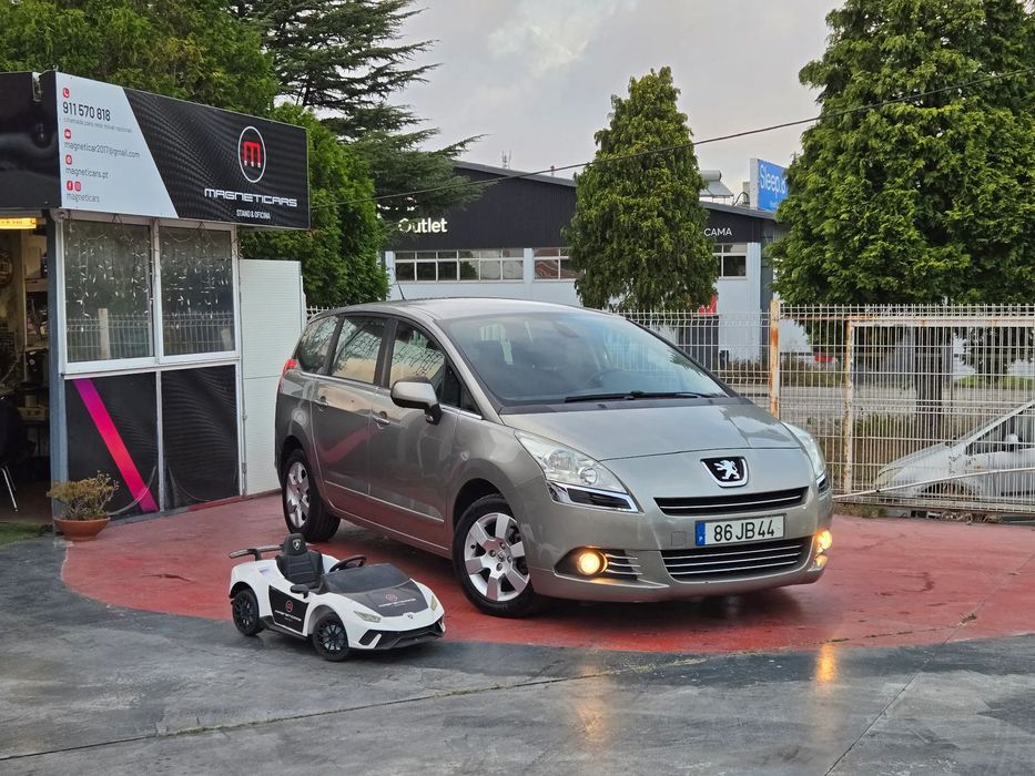 Peugeot 5008 1.6 HDi Premium