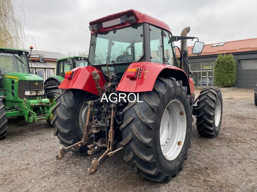 Case CS 150, 2002r Tuz, Amortyzowana oś.