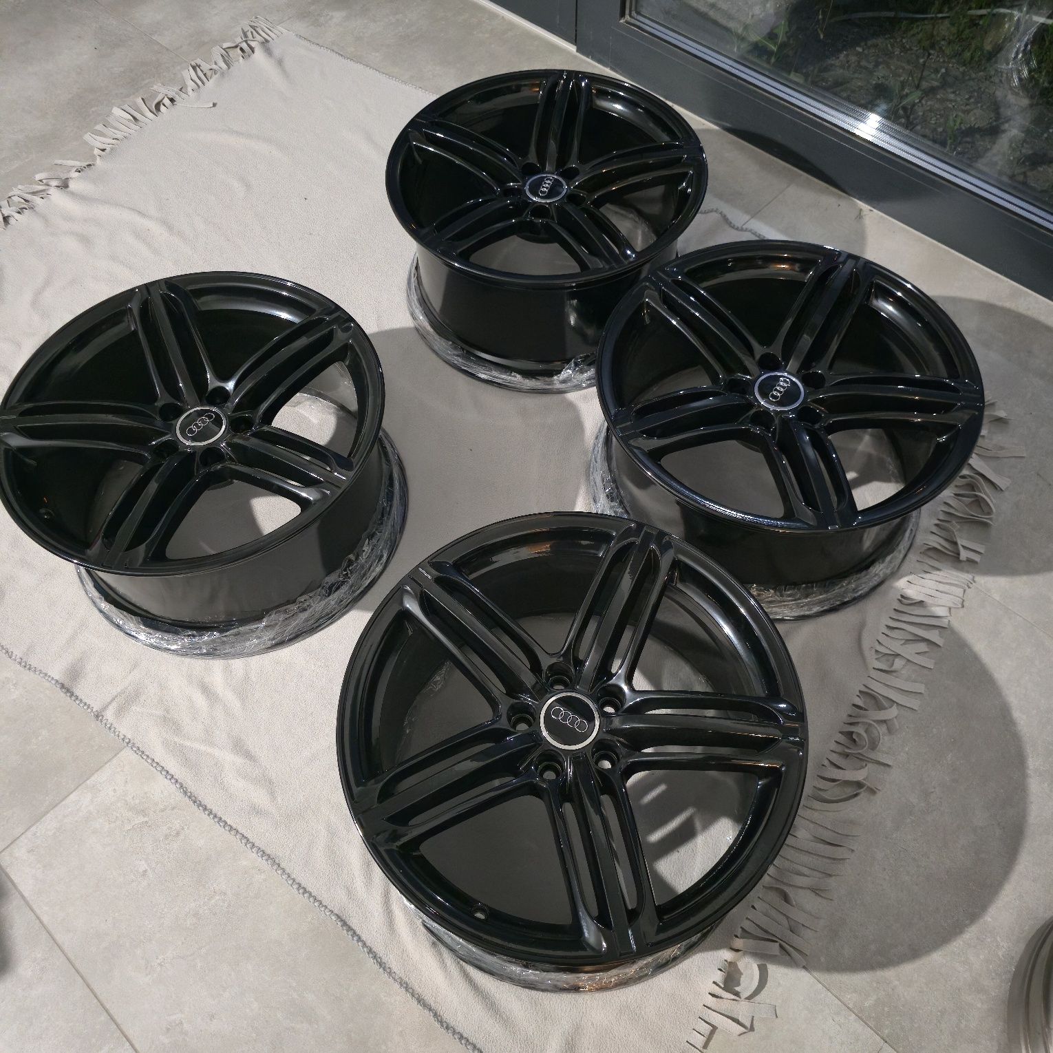 Felgi r19 od rs6 a6 c6 pompeje et33