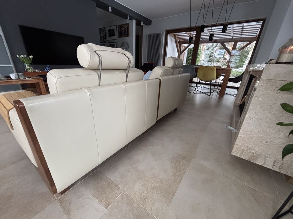 Zestaw mebli firmy Kler