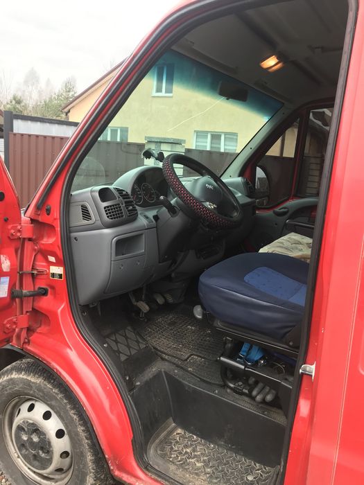 Продам пежо боксер.