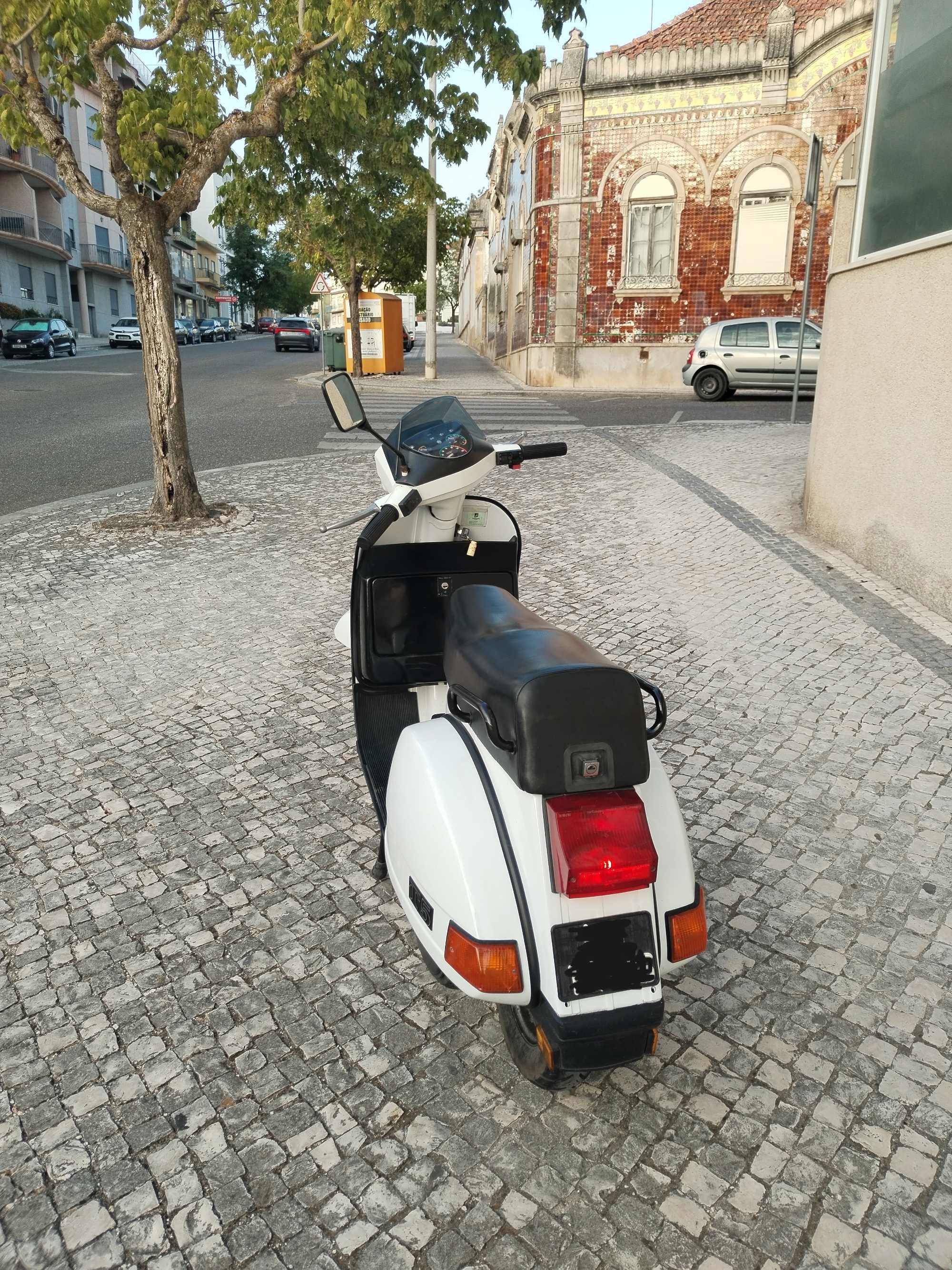 Vendo Vespa T5 de 1988