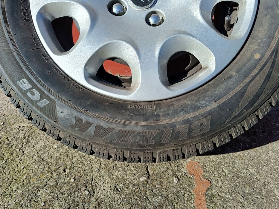Koła stalowe z oponami zimowymi 205/65/15, 4x108 Citroen, Peugeot