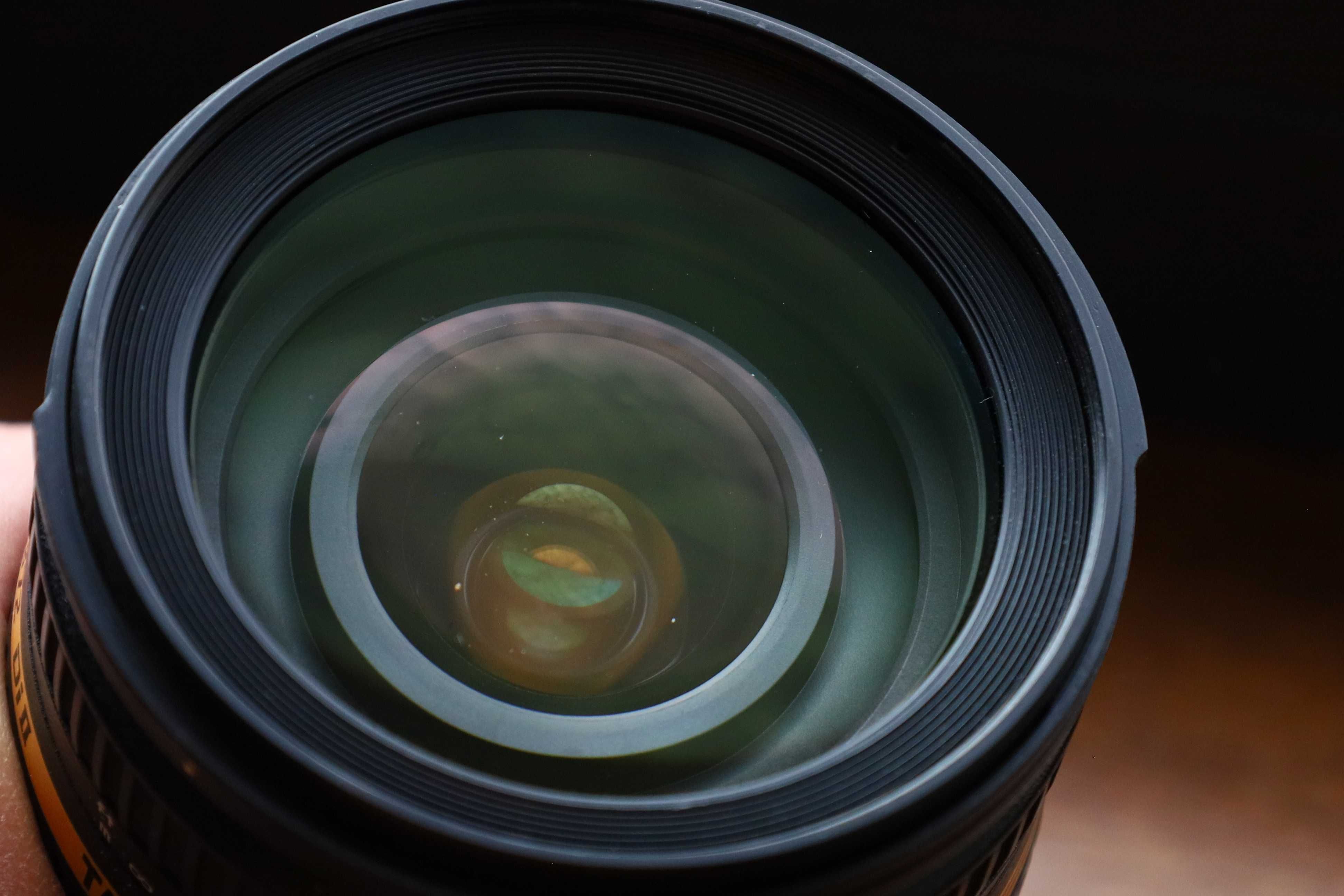 Tamron SP 17-50 F/2.8 Di II VC  Canon EF-s