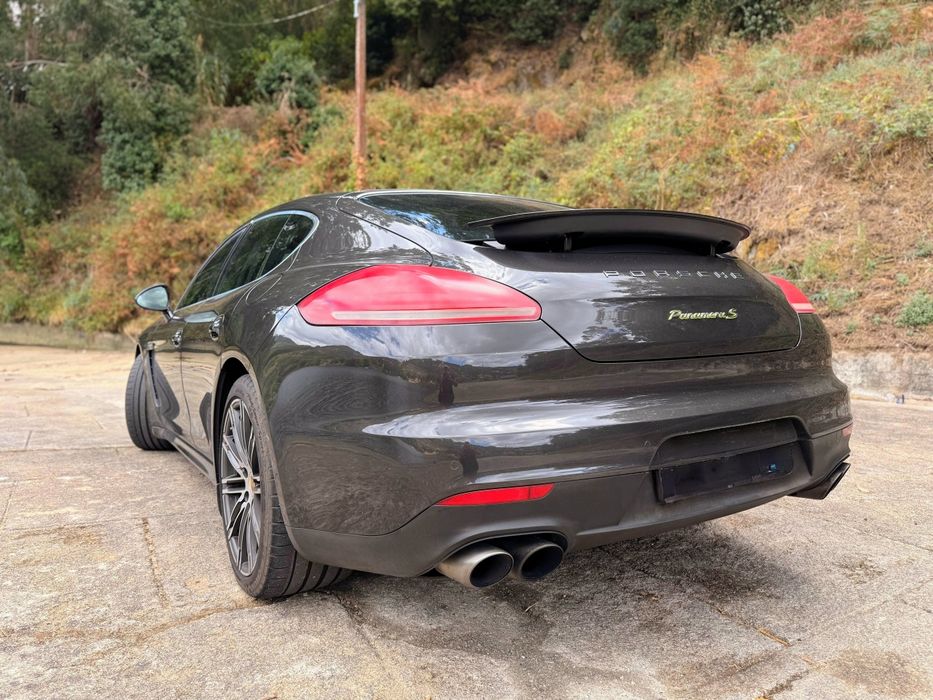 Porsche Panamera S E-Hybrid