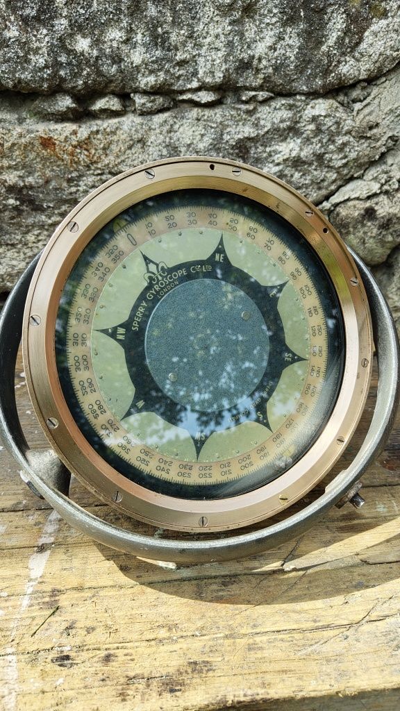 Repetidora de Giro Sperry   Gyro-Compass Repeater